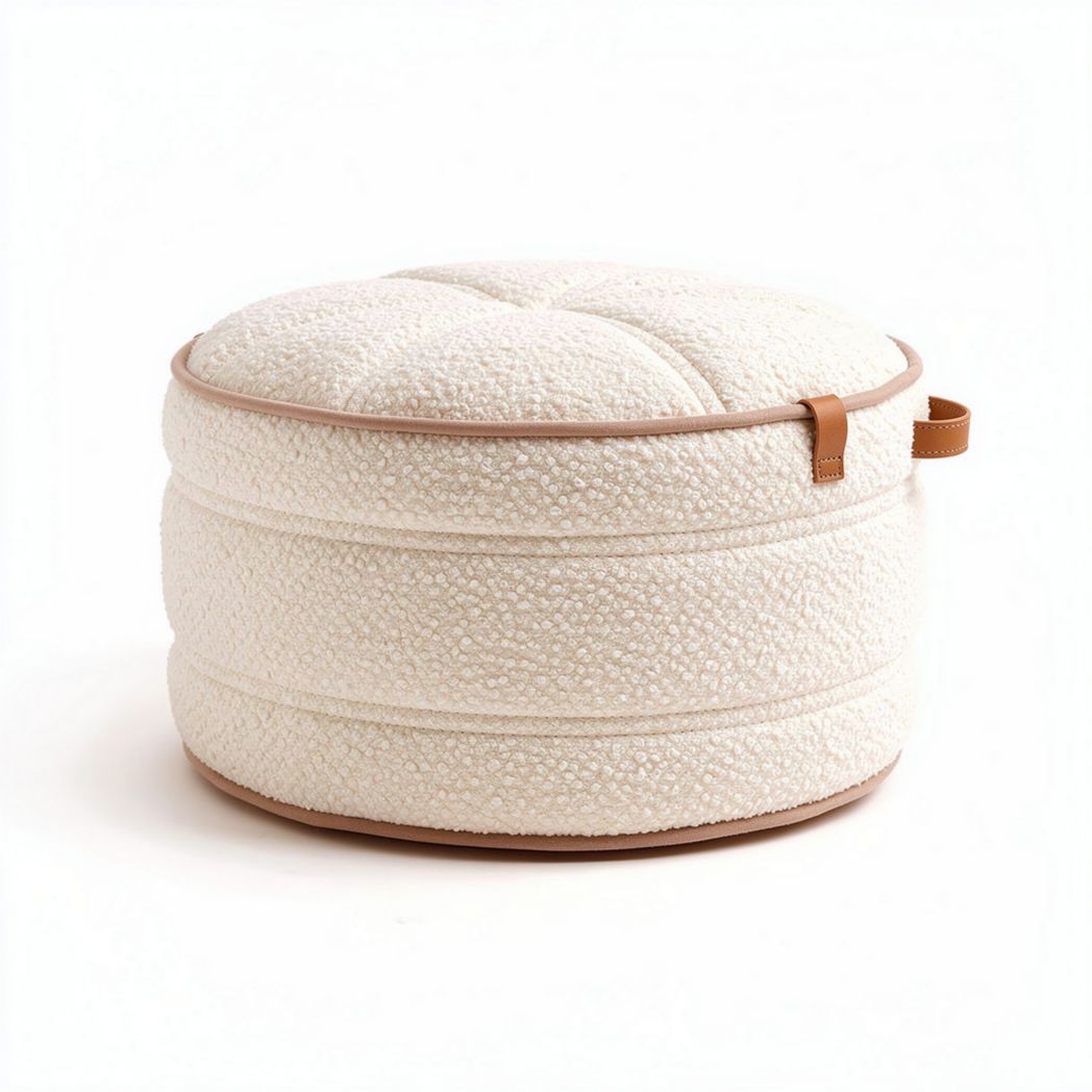 Cozy round ottoman in cream fabric with leather handle 40 x 40 x 25cm