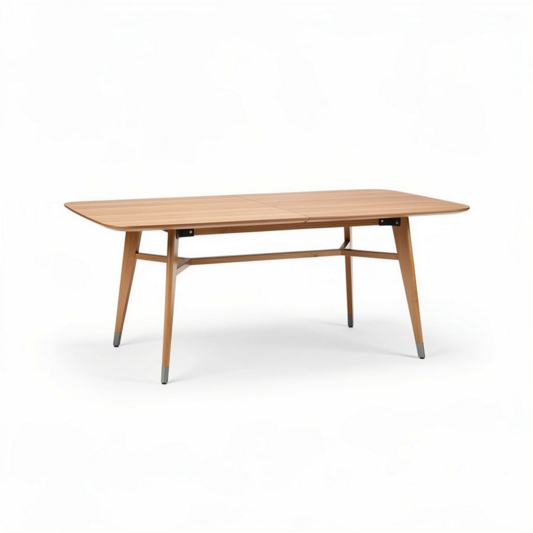 Wood dining table suitable for indoor and outdoor use with dimensions 170 x 90 x 75cm